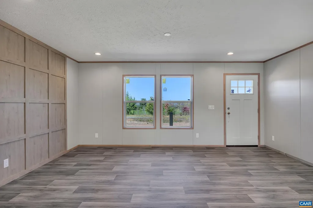 145 Walnut Shade Road Louisa VA 23093