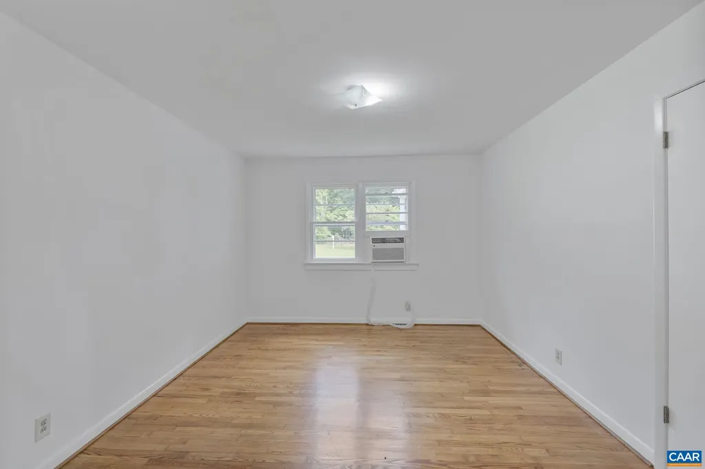 12395 Constitution Route S Scottsville VA 24590