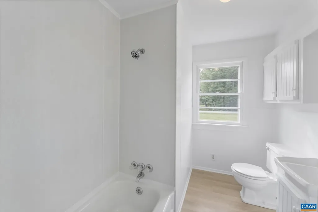 12395 Constitution Route S Scottsville VA 24590