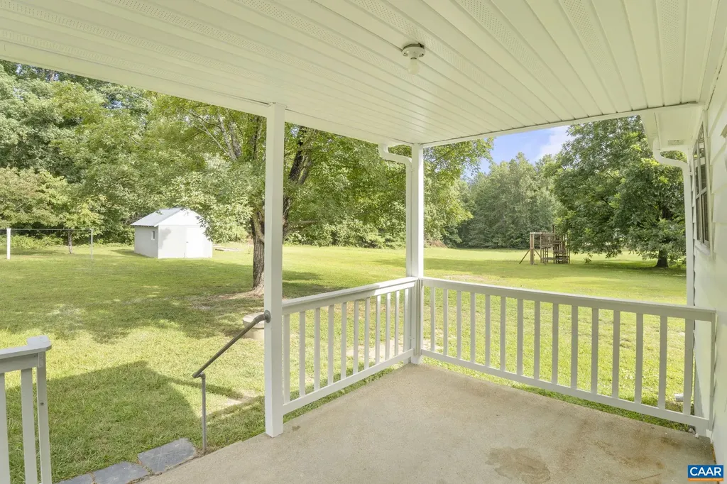 12395 Constitution Route S Scottsville VA 24590