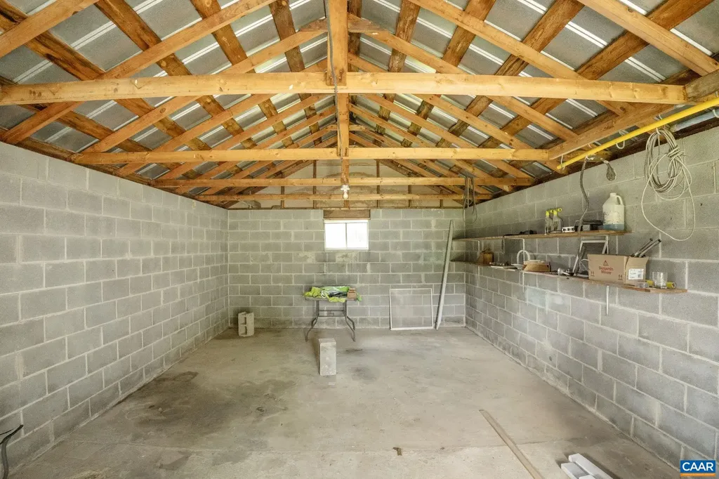 12395 Constitution Route S Scottsville VA 24590
