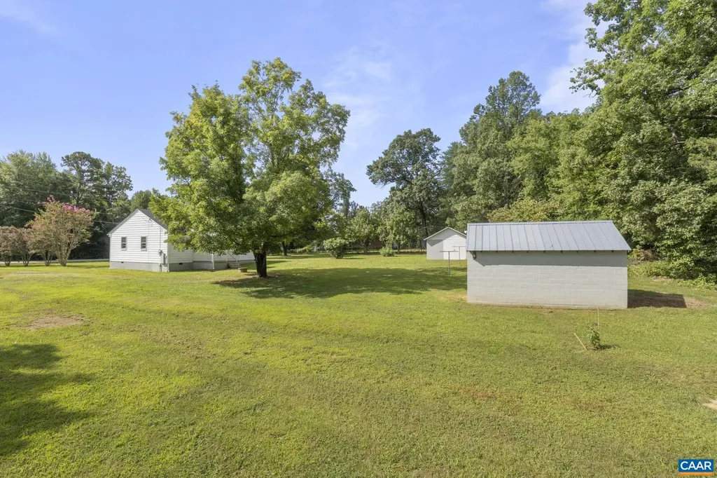 12395 Constitution Route S Scottsville VA 24590
