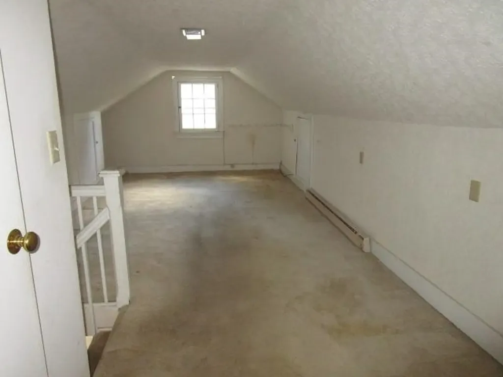 37 Oak Grove Lane Nellysford VA 22958