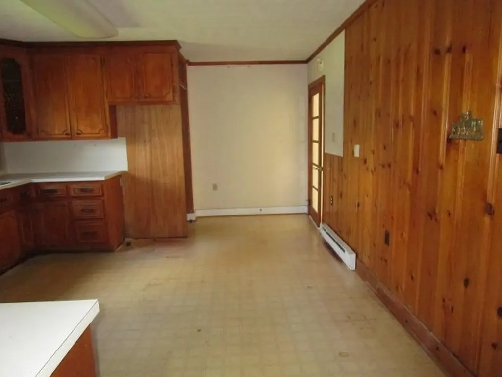 37 Oak Grove Lane Nellysford VA 22958