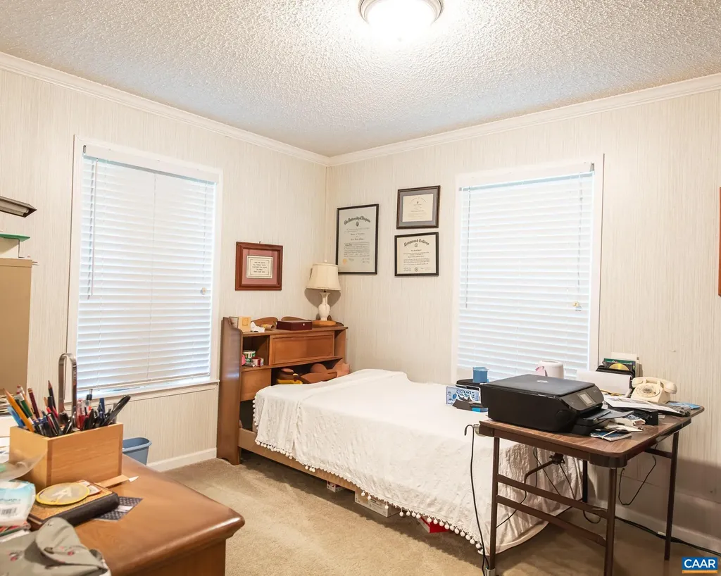 1020 Thorn Rose Lane Charlottesville VA 22902