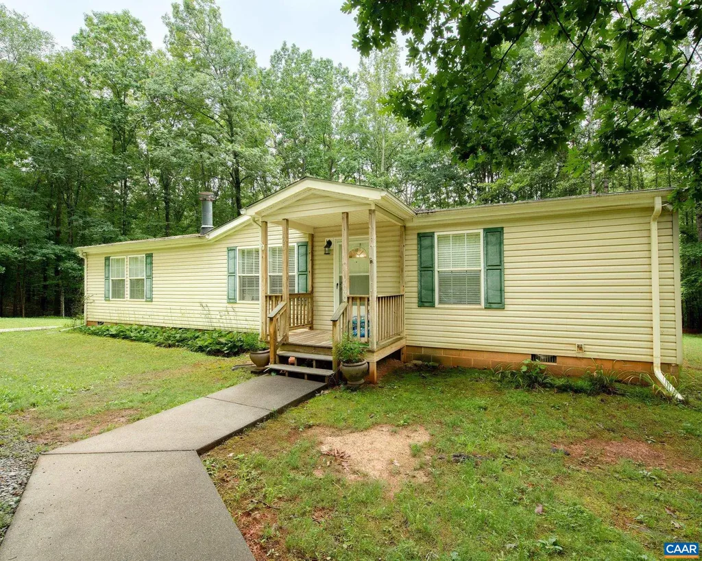 1020 Thorn Rose Lane Charlottesville VA 22902