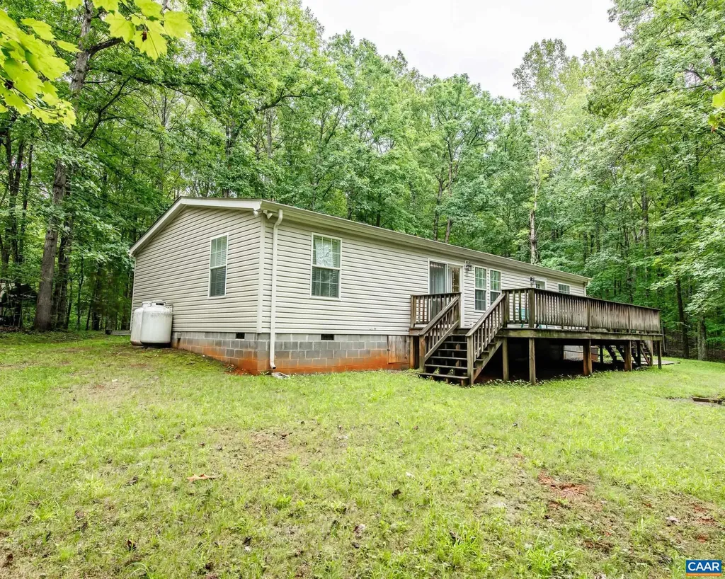 1020 Thorn Rose Lane Charlottesville VA 22902