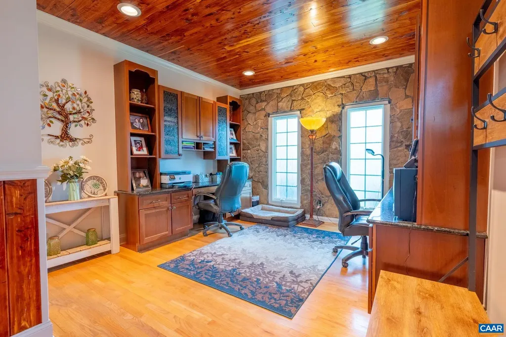 4995 Moriah Way Keswick VA 22947