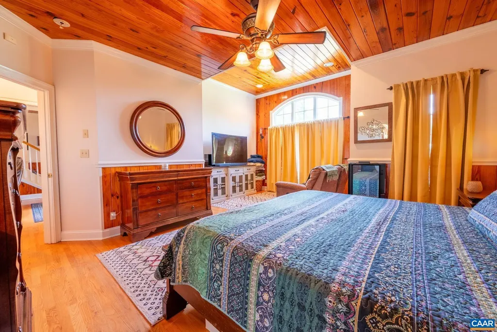 4995 Moriah Way Keswick VA 22947