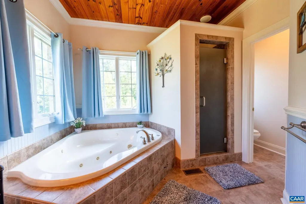 4995 Moriah Way Keswick VA 22947