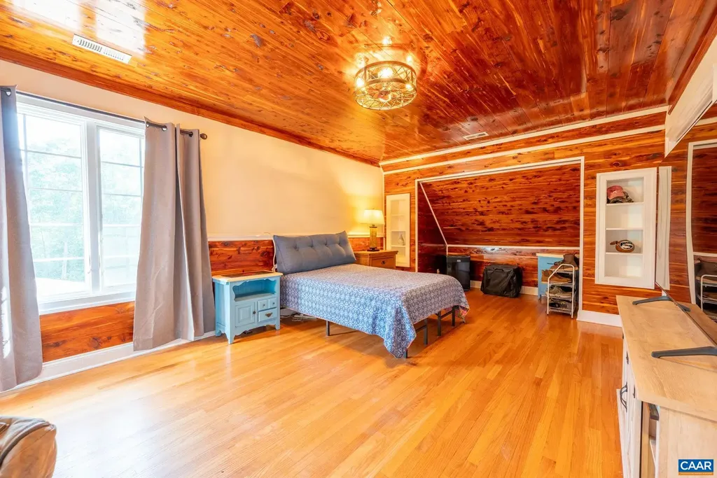 4995 Moriah Way Keswick VA 22947