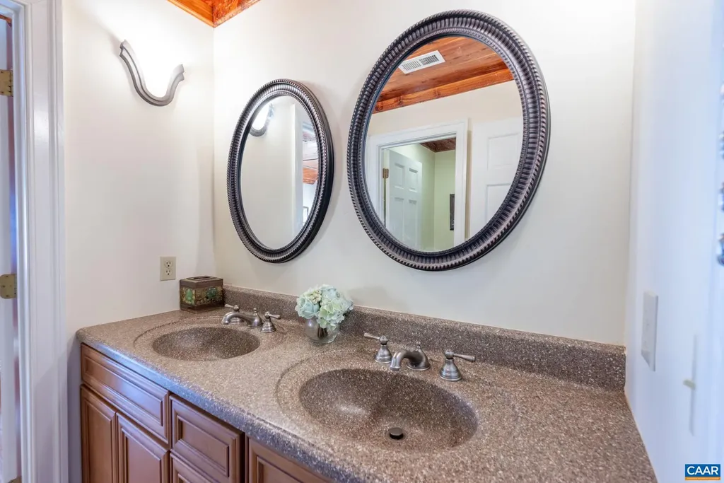 4995 Moriah Way Keswick VA 22947