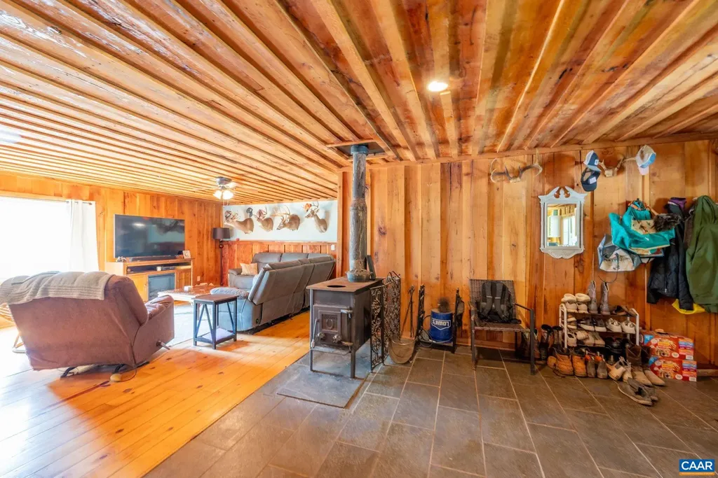 4995 Moriah Way Keswick VA 22947