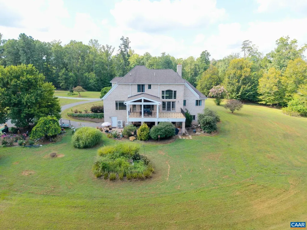 4995 Moriah Way Keswick VA 22947