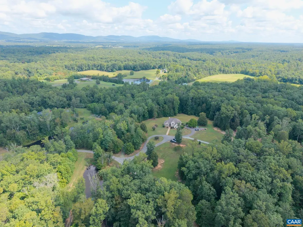 4995 Moriah Way Keswick VA 22947