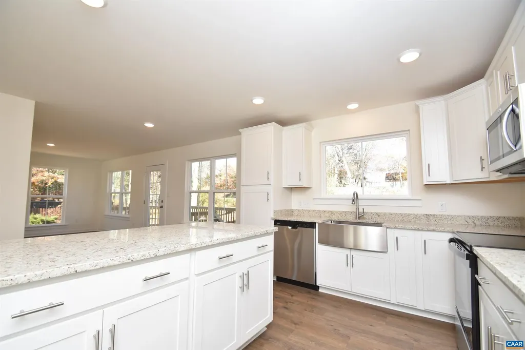 927 Jefferson Drive Palmyra VA 22963