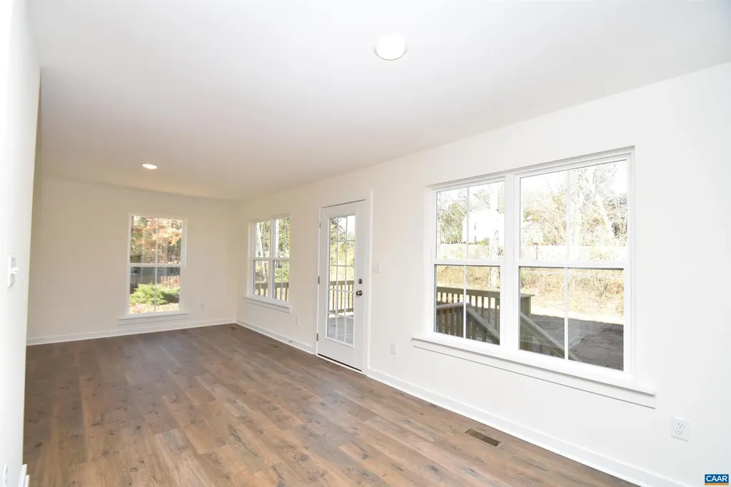 927 Jefferson Drive Palmyra VA 22963