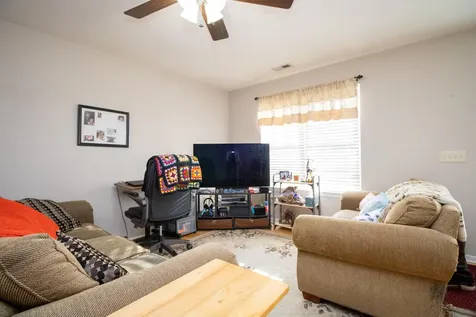 206 Tara Dawn Circle Broadway VA 22815