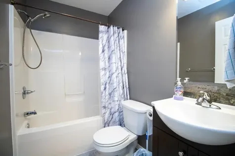 206 Tara Dawn Circle Broadway VA 22815