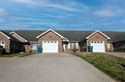 206 Tara Dawn Circle Broadway VA 22815