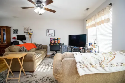 206 Tara Dawn Circle Broadway VA 22815