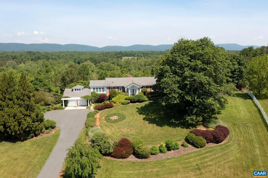 843 Campbell Road Keswick VA 22947