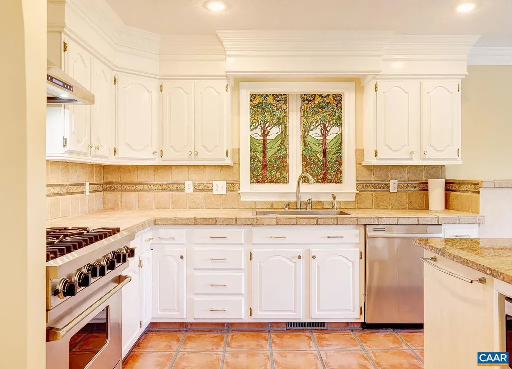 843 Campbell Road Keswick VA 22947