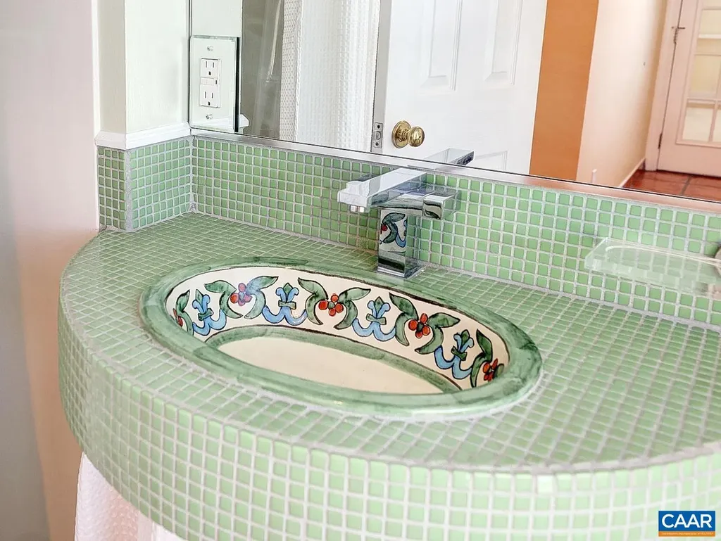 843 Campbell Road Keswick VA 22947