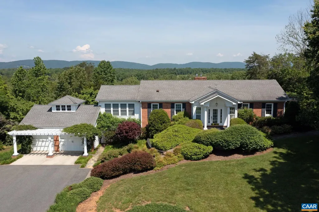 843 Campbell Road Keswick VA 22947