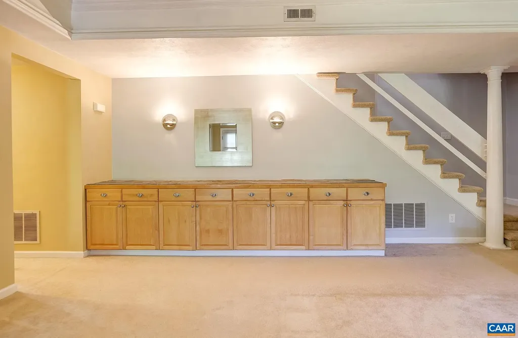 843 Campbell Road Keswick VA 22947