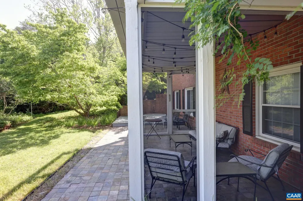 843 Campbell Road Keswick VA 22947