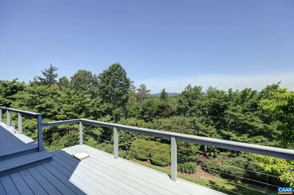 843 Campbell Road Keswick VA 22947