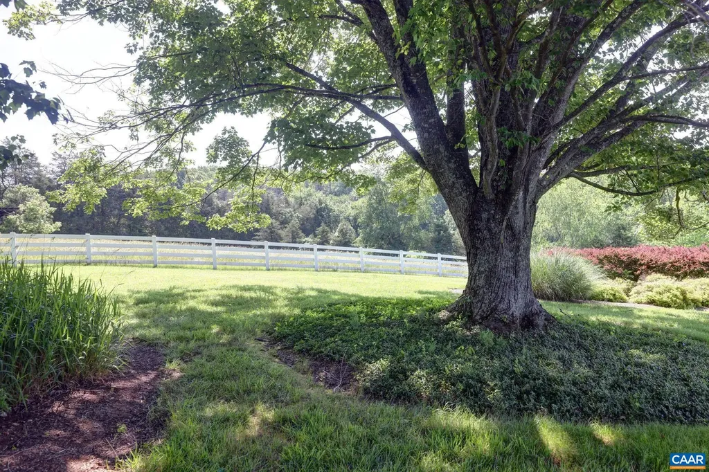 843 Campbell Road Keswick VA 22947