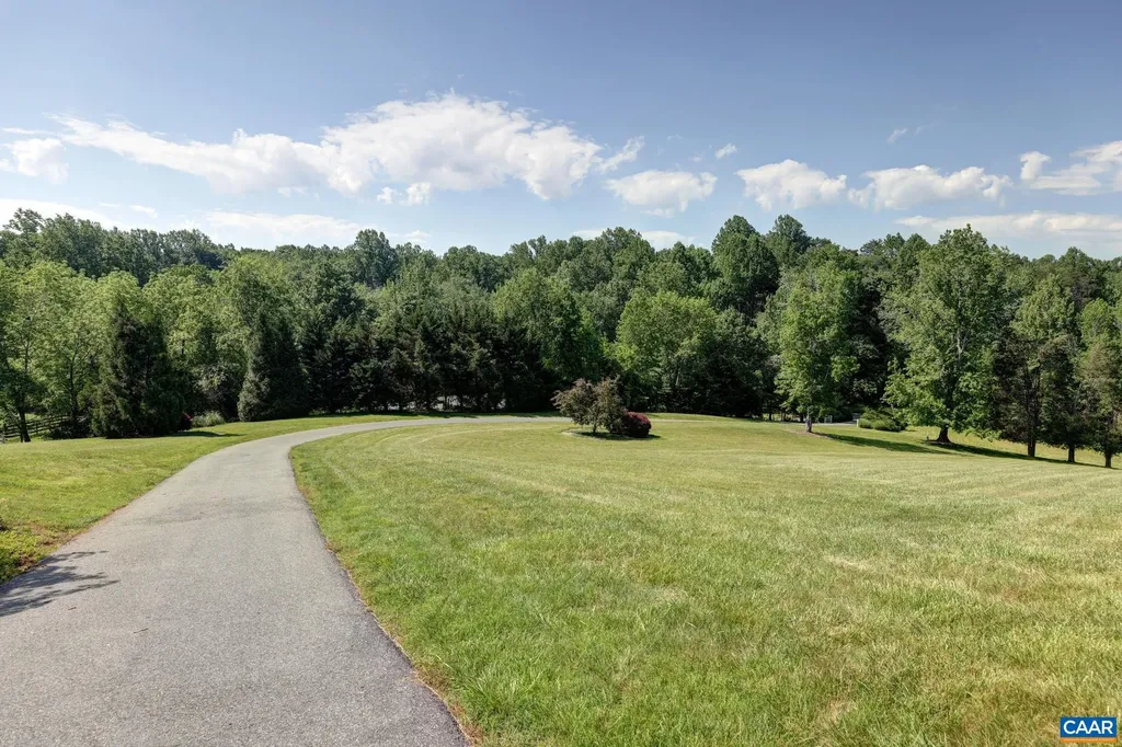 843 Campbell Road Keswick VA 22947