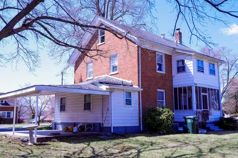 1637 Mulberry Street Waynesboro VA 22980