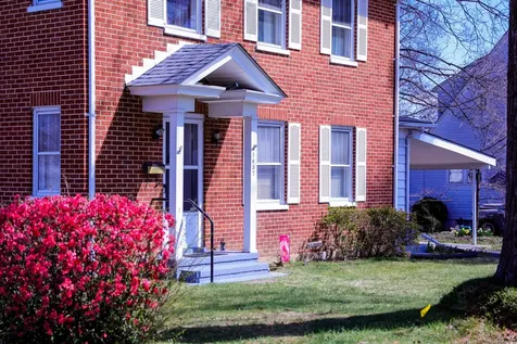 1637 Mulberry Street Waynesboro VA 22980