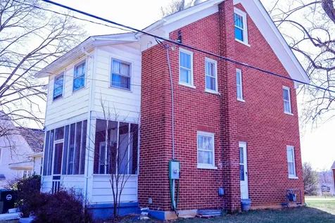 1637 Mulberry Street Waynesboro VA 22980