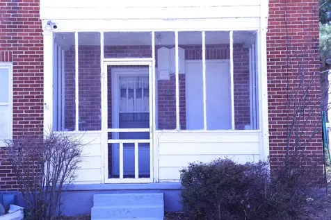 1637 Mulberry Street Waynesboro VA 22980