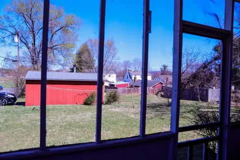 1637 Mulberry Street Waynesboro VA 22980