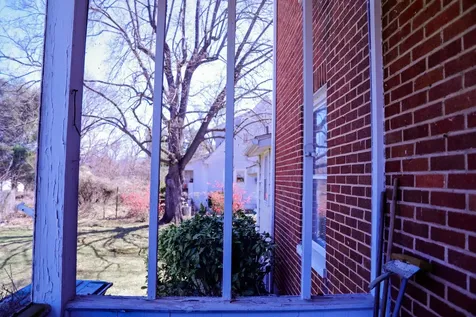 1637 Mulberry Street Waynesboro VA 22980