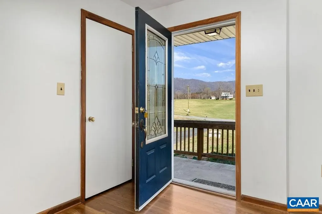 492 Avon Road Afton VA 22920