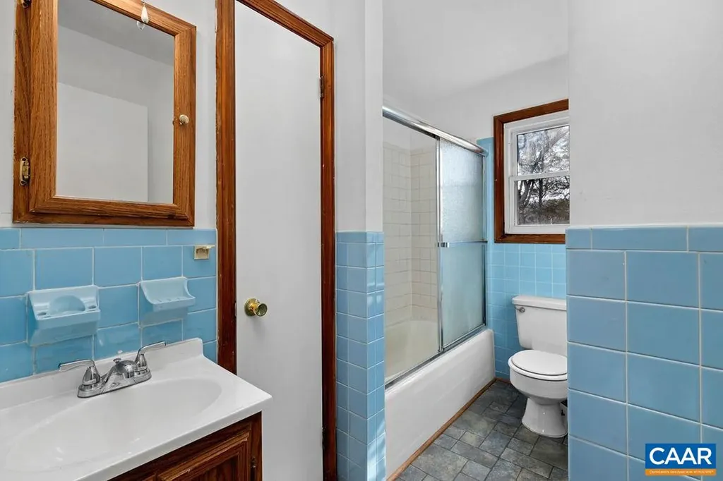 492 Avon Road Afton VA 22920