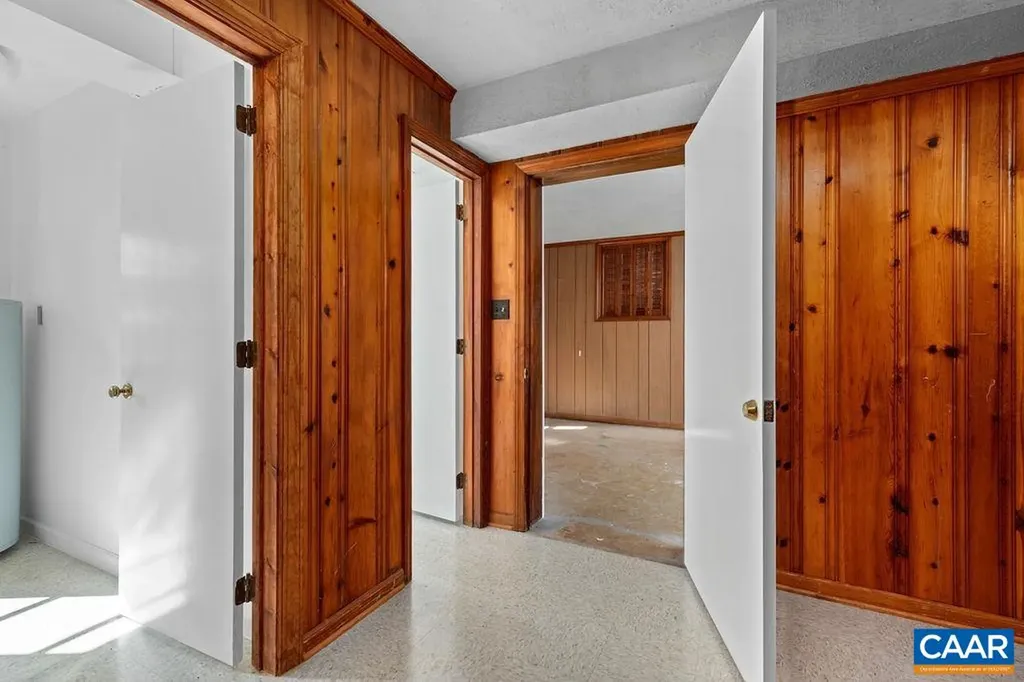 492 Avon Road Afton VA 22920