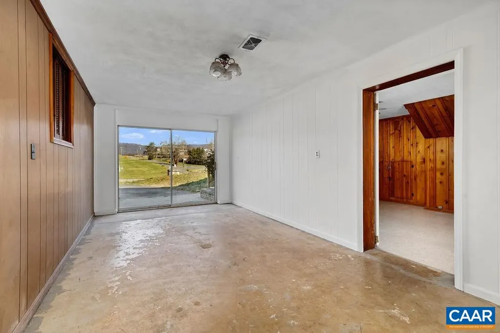 492 Avon Road Afton VA 22920