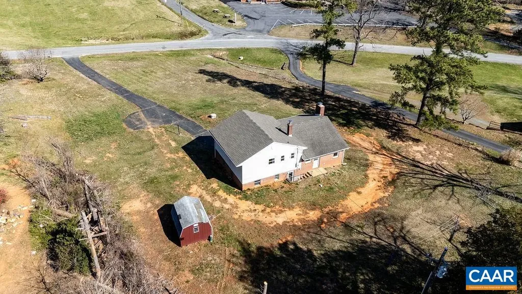 492 Avon Road Afton VA 22920