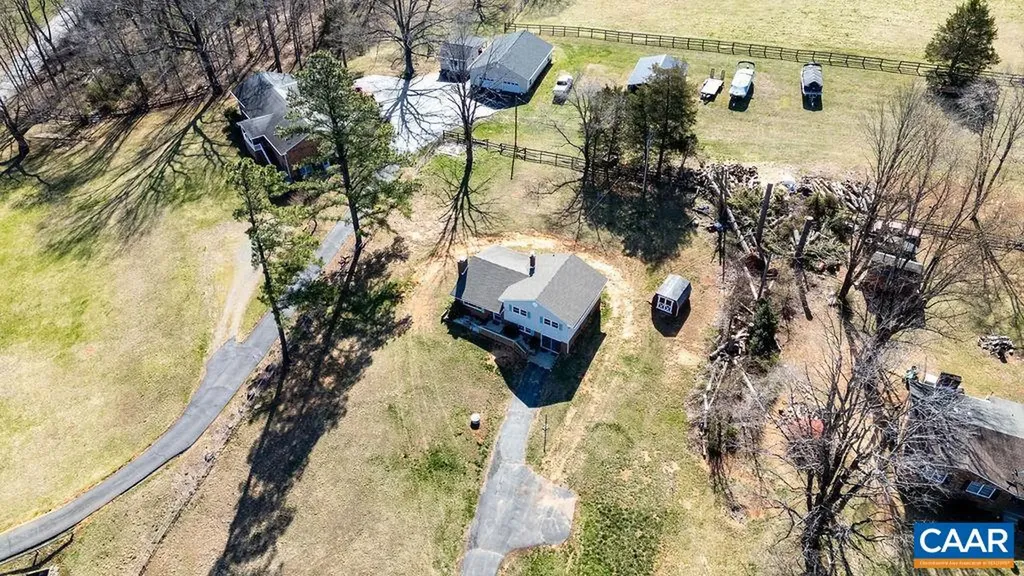 492 Avon Road Afton VA 22920