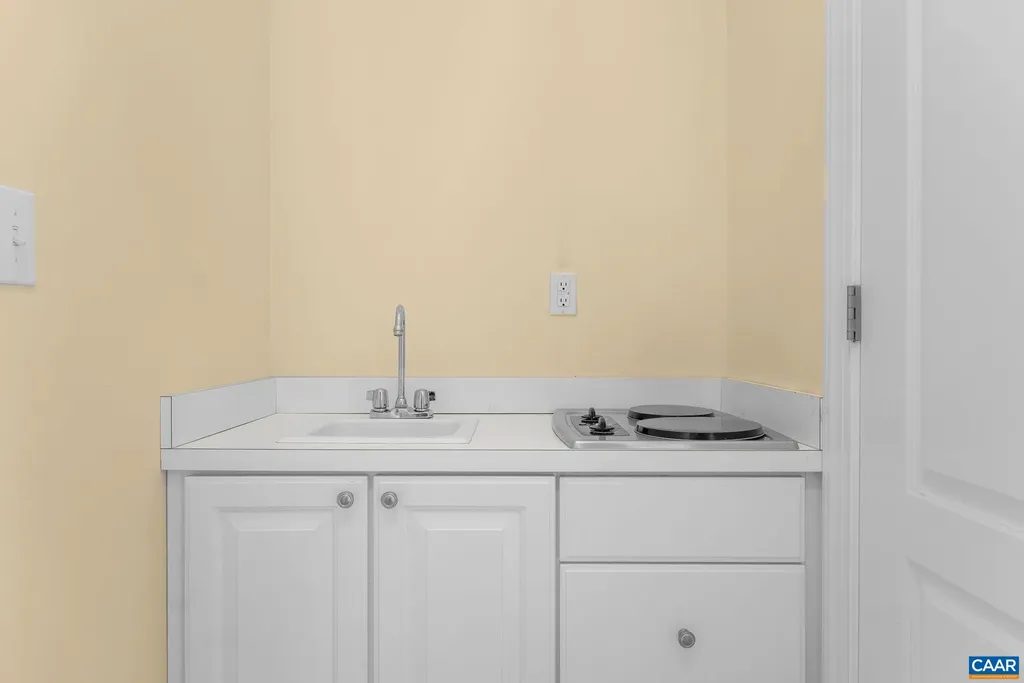 3160 Rocks Farm Court Charlottesville VA 22903