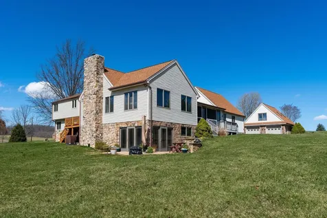 269 Foxfield Drive Staunton VA 24401