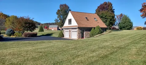 269 Foxfield Drive Staunton VA 24401