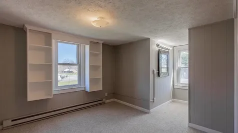 4544 East Side Highway Grottoes VA 24441